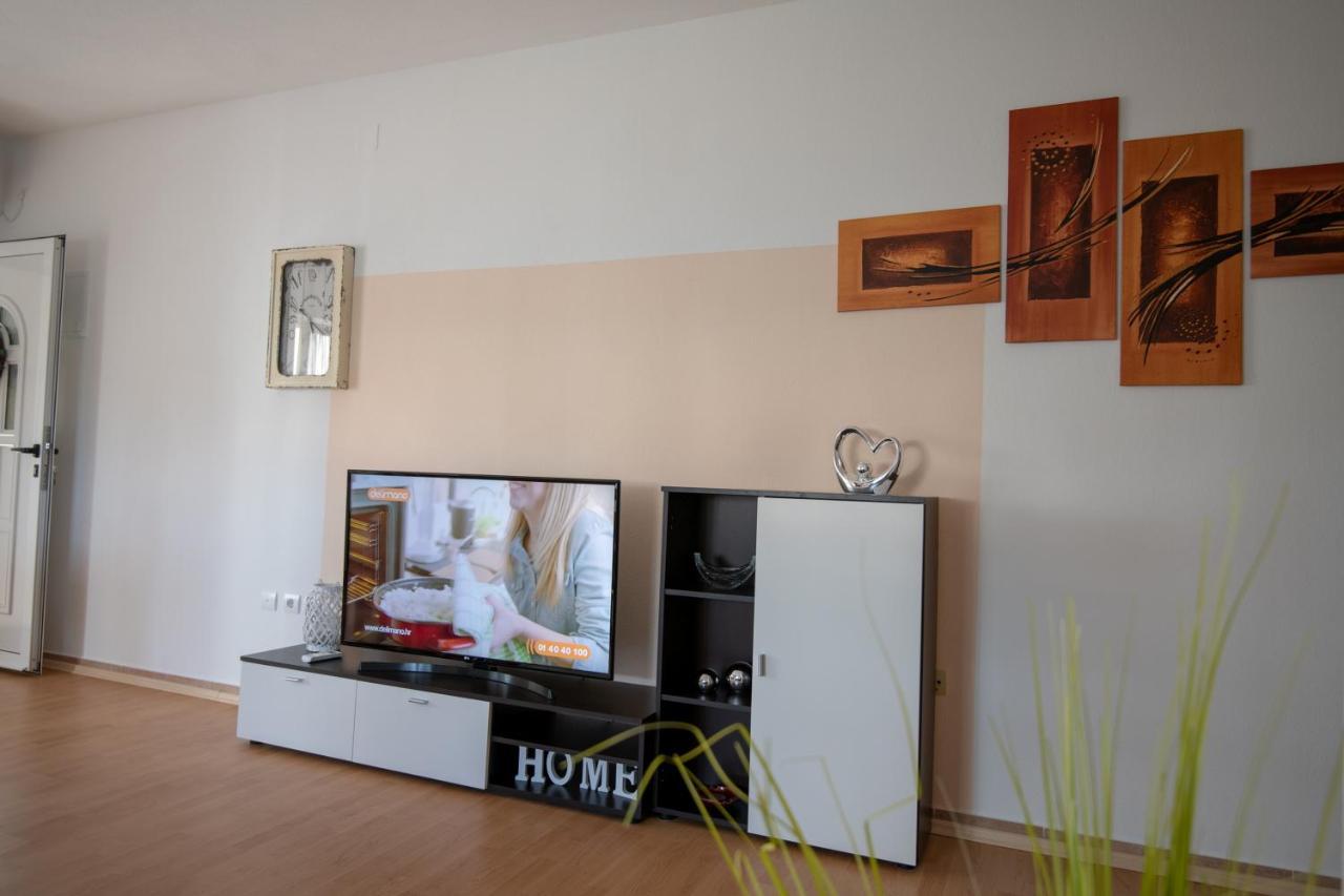 Apartments Mamut Trogir Exterior foto